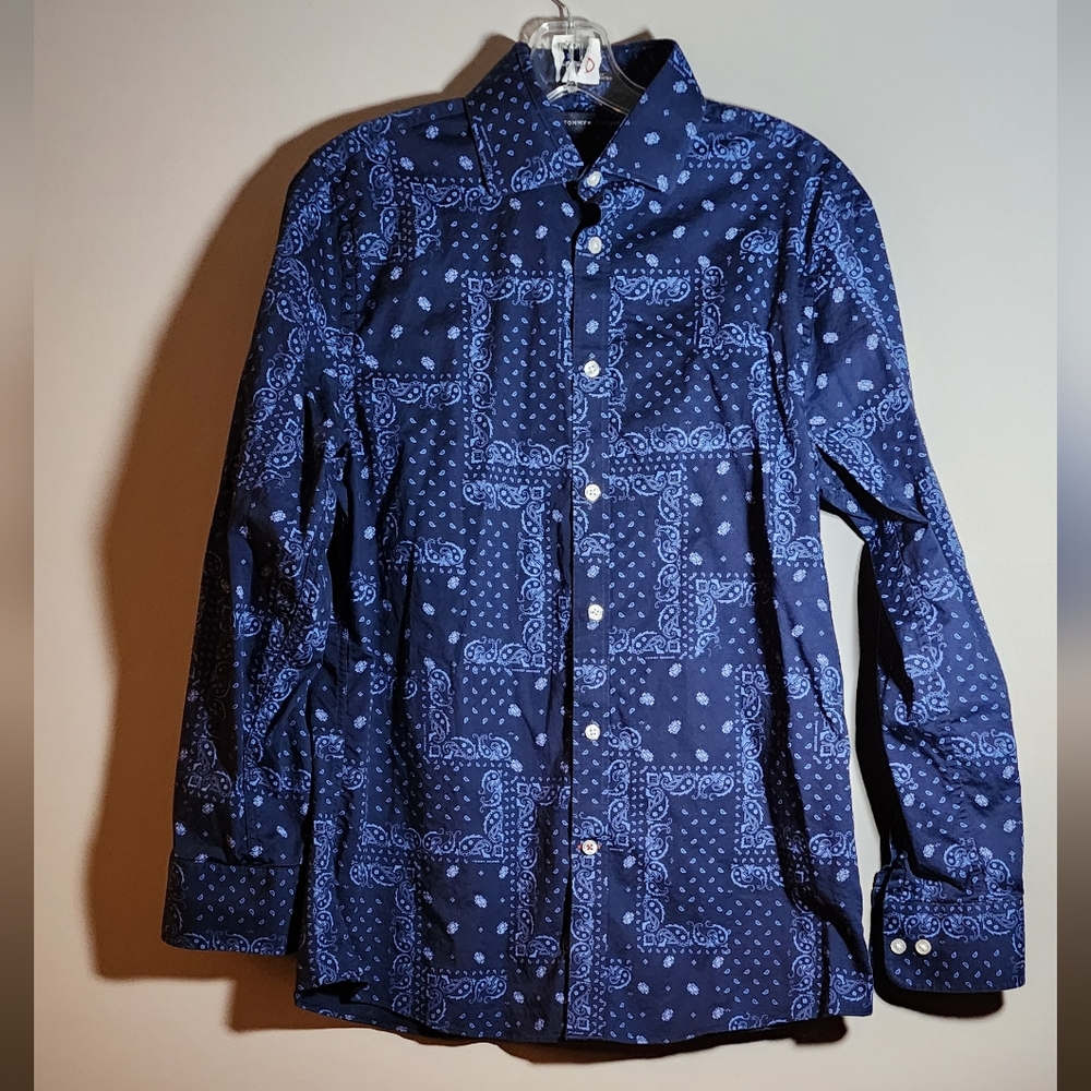 Tommy Hilfiger Men’s SlimFit Stretch Paisley Dress Shirt Medium 15½ 32/33 Medium